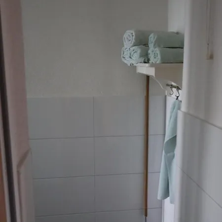 4 Ratingen