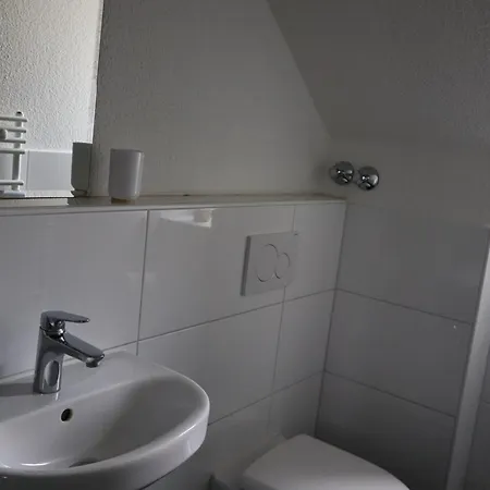 4 * Ratingen